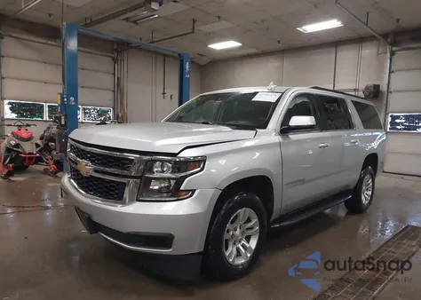 2019 Chevrolet Suburban Lt z USA, uszkodzony, nr VIN 1GNSKHKC4KR289284